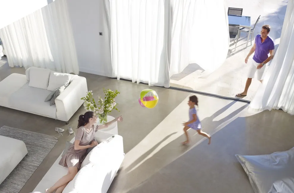 RID_990x650.jpg RID_990x650.jpg