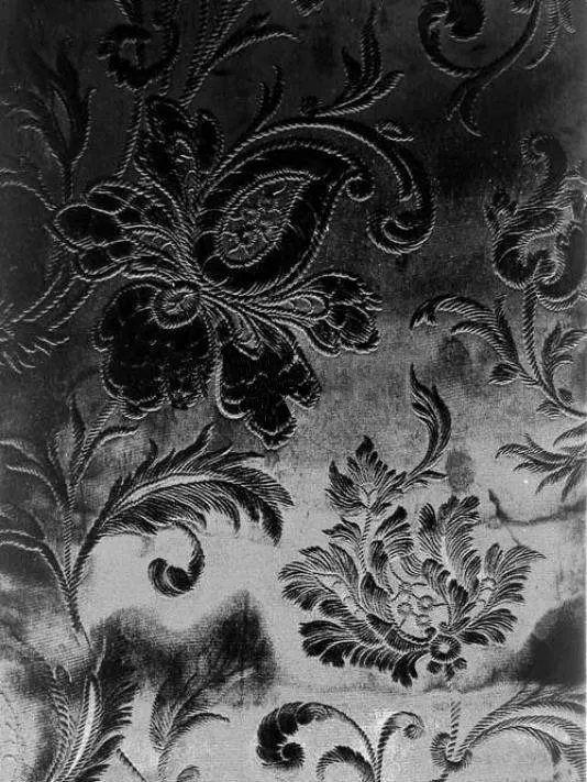 Обои для стен Zuber Anastasia 486 NOIR