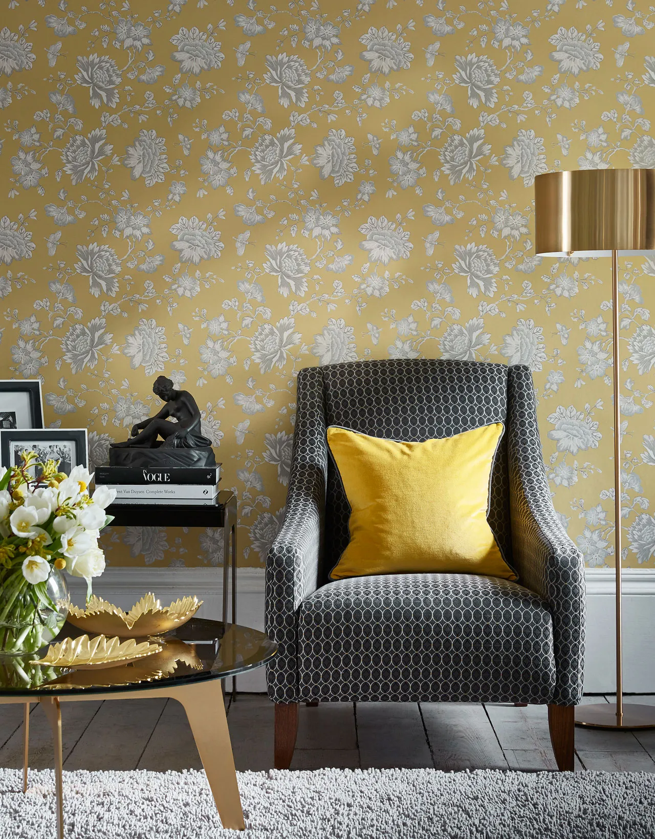 Обои для стен Blendworth Wedgwood Volume 1 Fabled-Floral-Wallcovering-Yellow