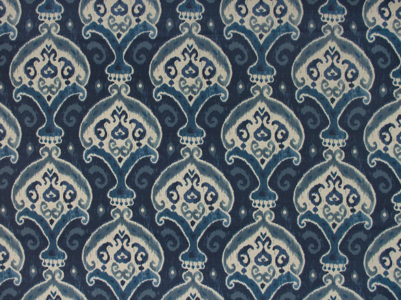 Ткань Travers New Classics 1044104588