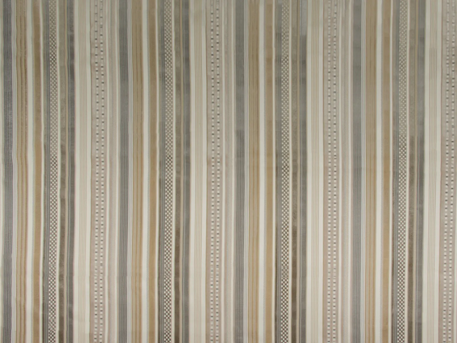 Ткань Travers New Classics 1044115986