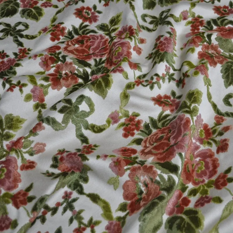 Ткань Antoine d'Albiousse Velours de Gênes grands motifs 1350510823