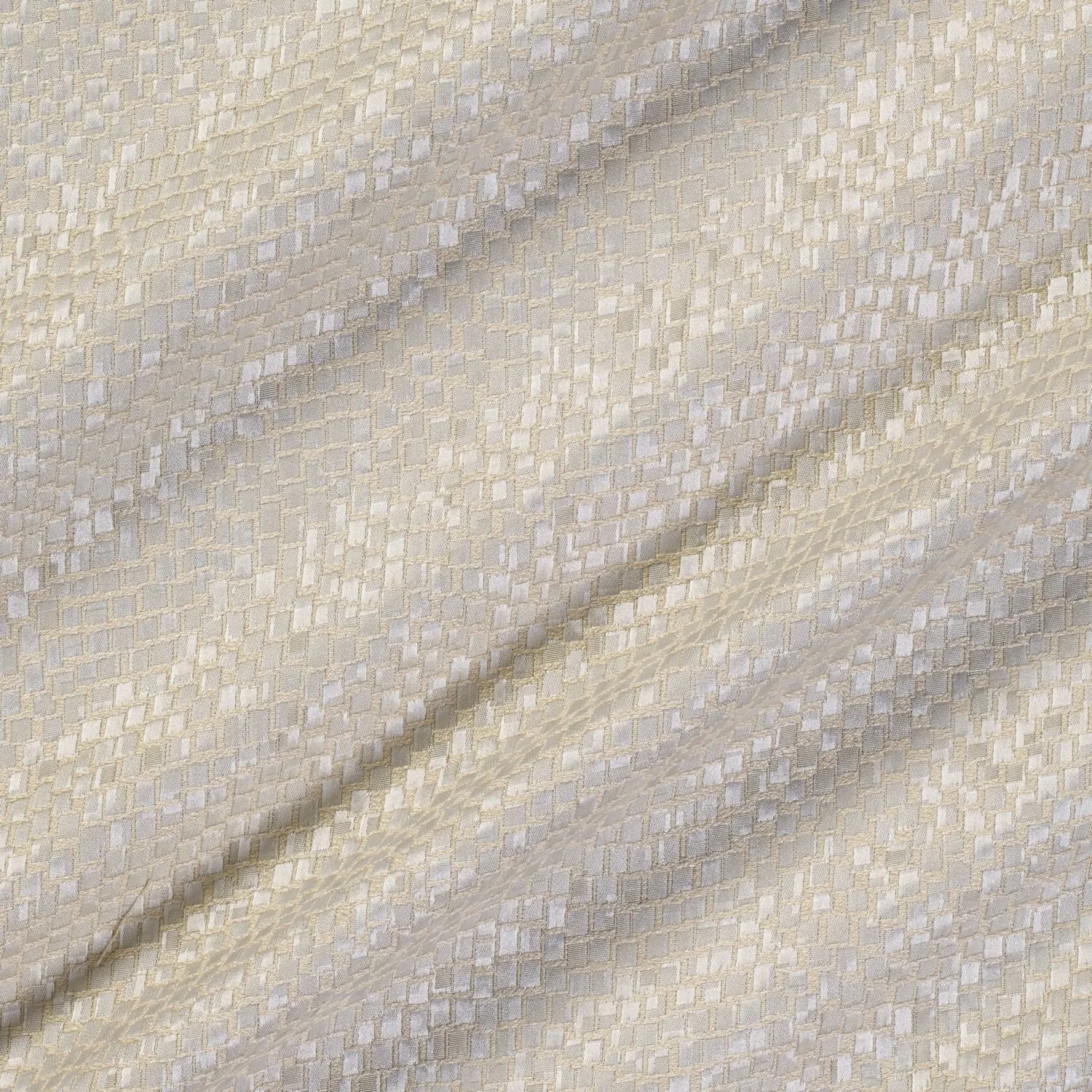 Ткань James Hare Tesserae Silk 31556-01