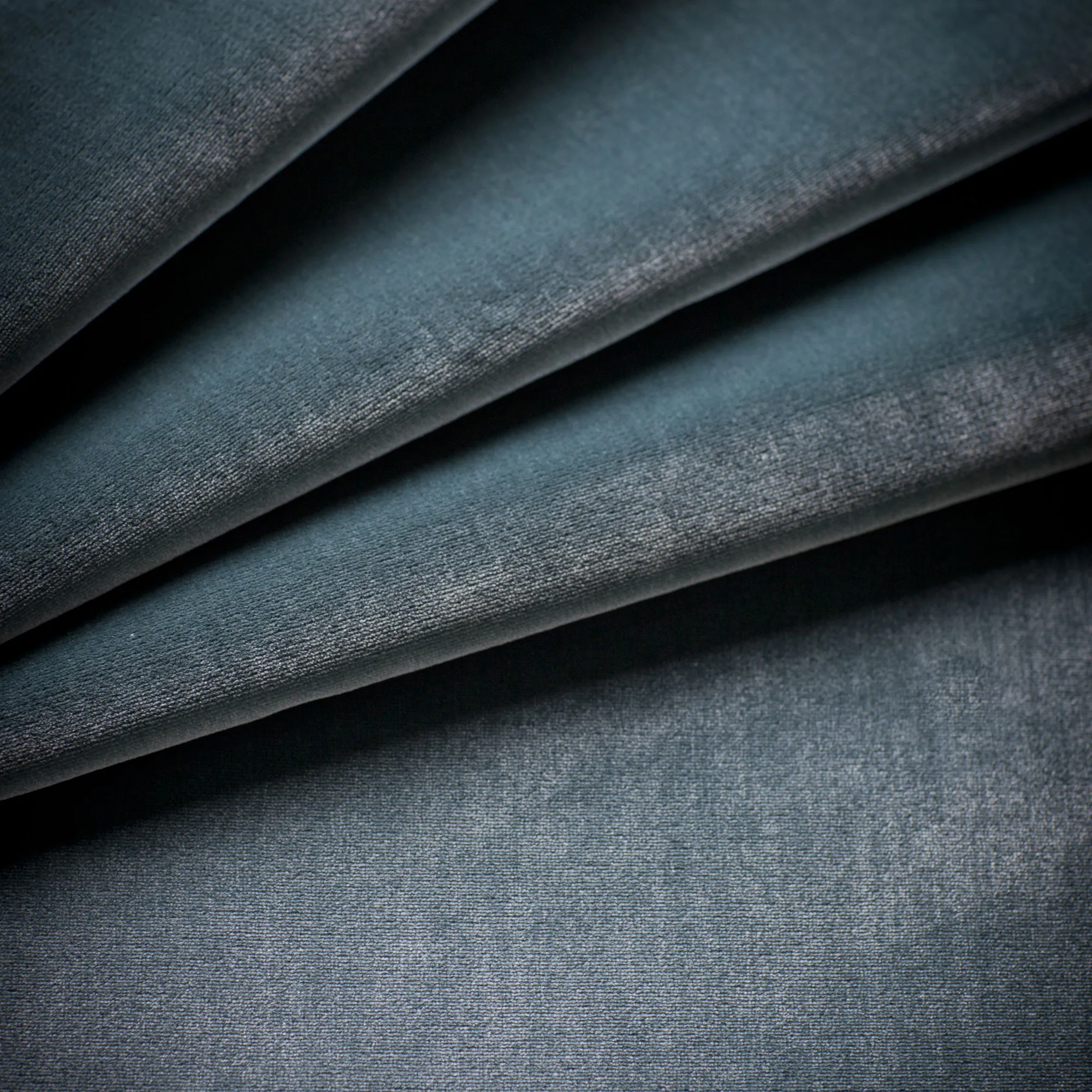 Ткань Beaumont & Fletcher Capri Silk Velvet Capri-Wedgewood