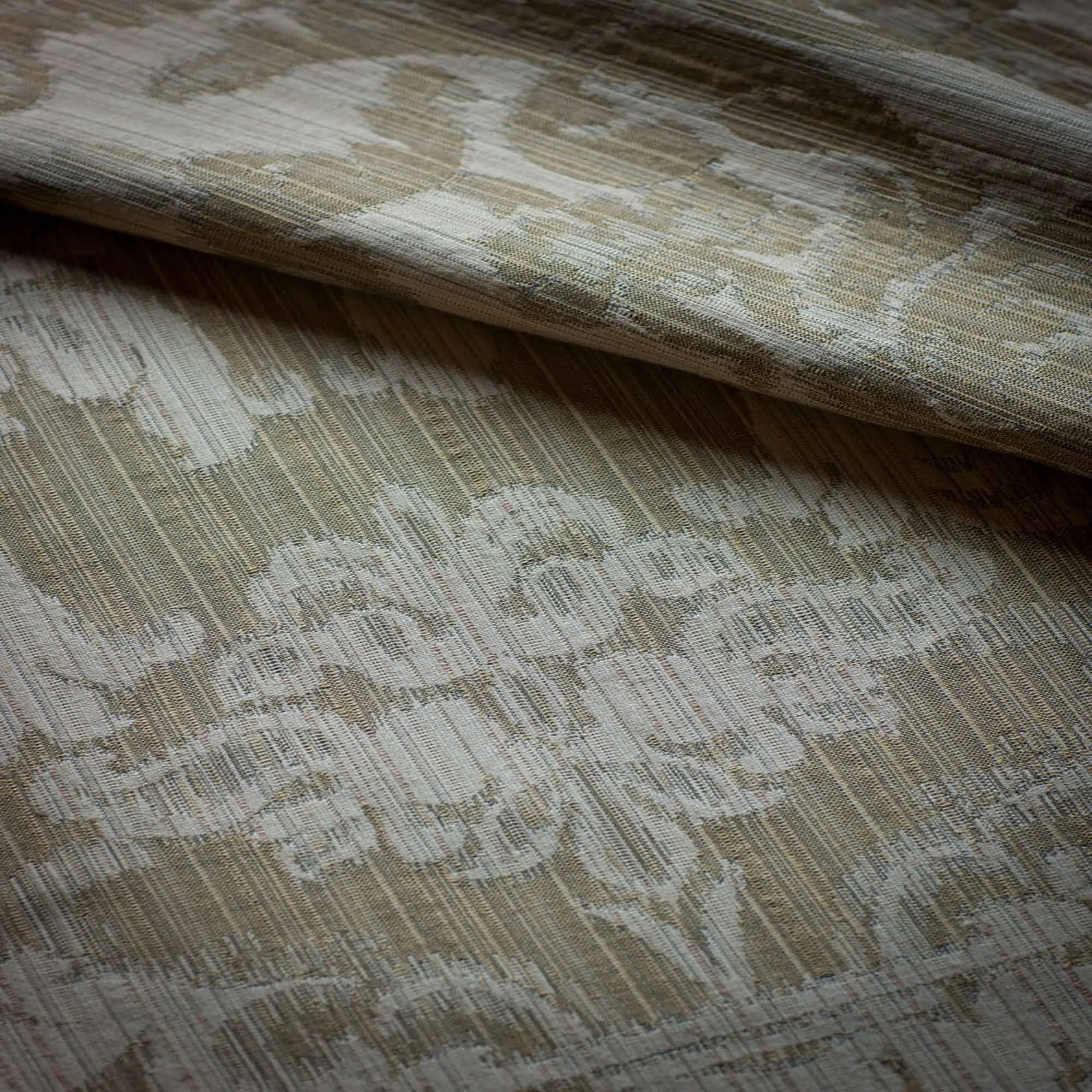 Ткань Beaumont & Fletcher Wicklow Damask Wcklow-gorse