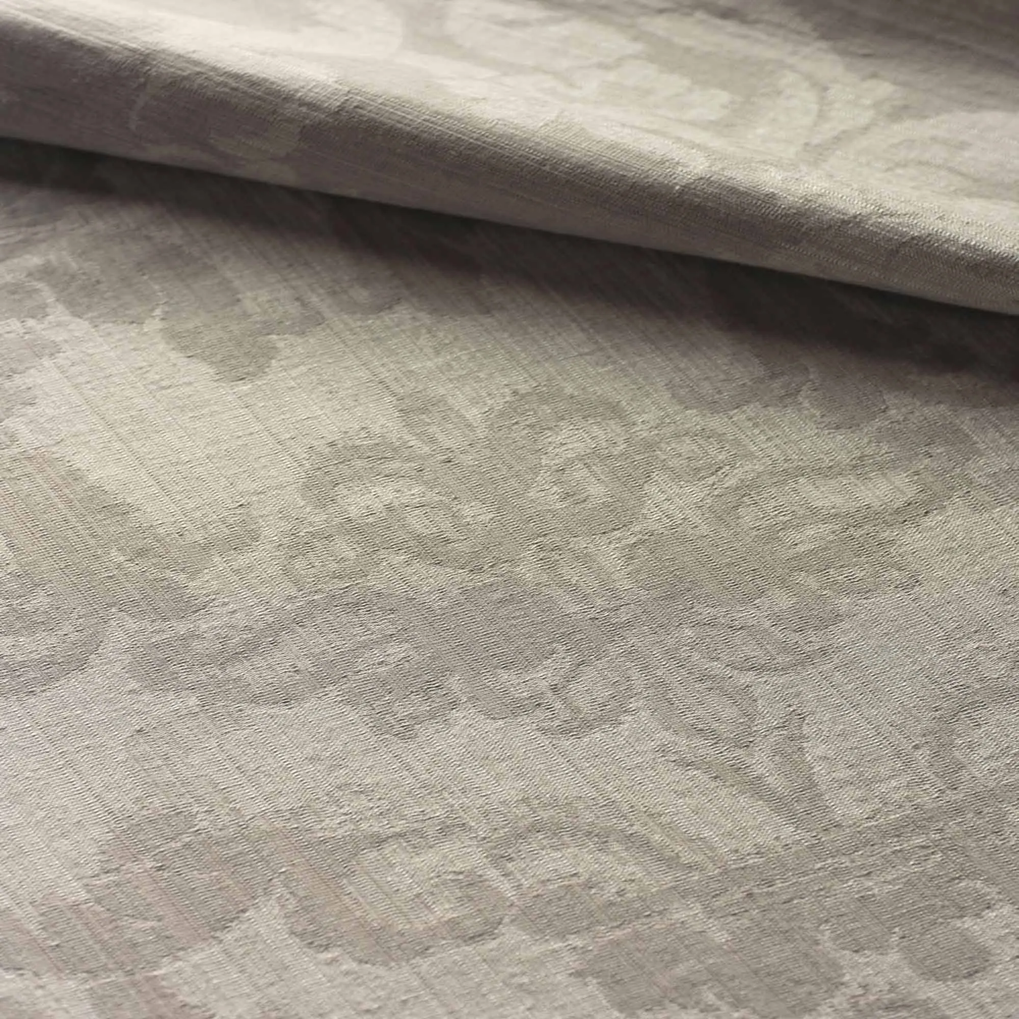 Ткань Beaumont & Fletcher Wicklow Damask Wicklow-vanilla