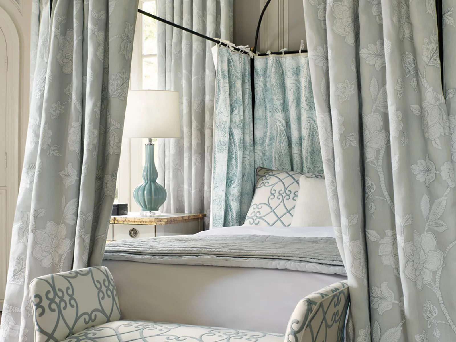 Ткань Travers Carlyle Trav14_webRGB_02