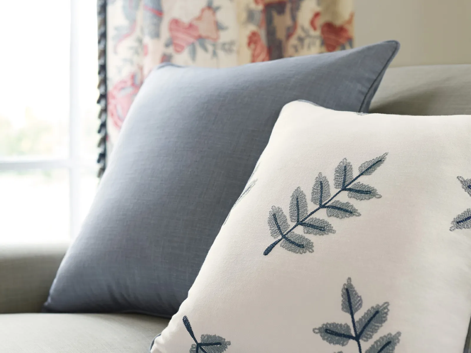 Ткань Travers Carlyle Trav14_webRGB_26