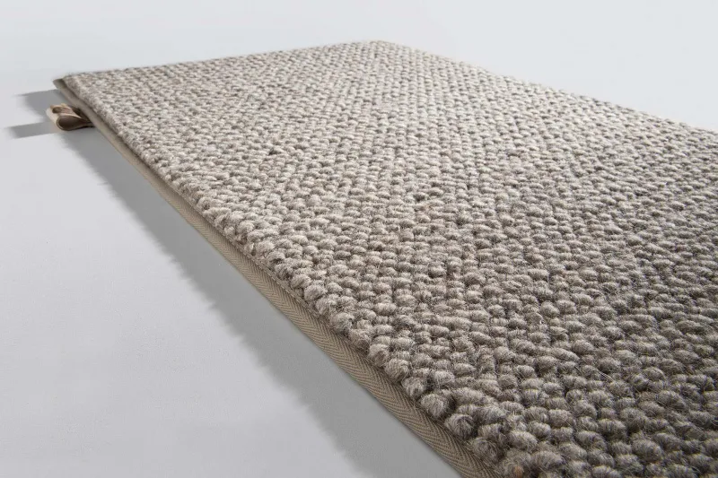 Mineral_MI29457_Granite