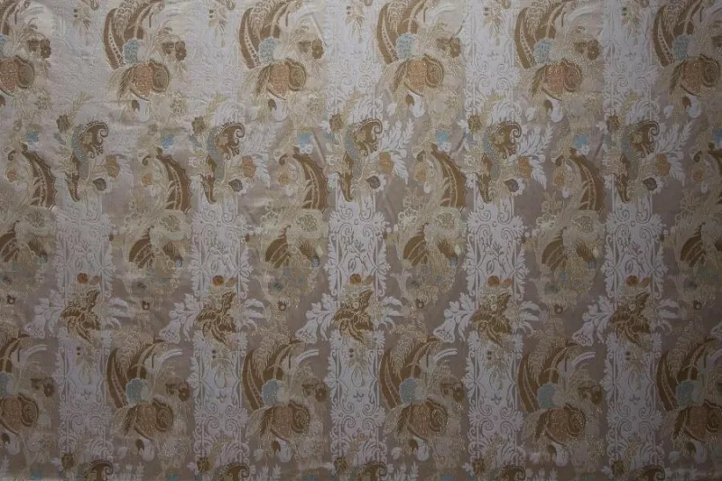 Ткань Luigi Bevilacqua Лампас Lampasso-Bizar-mandorla