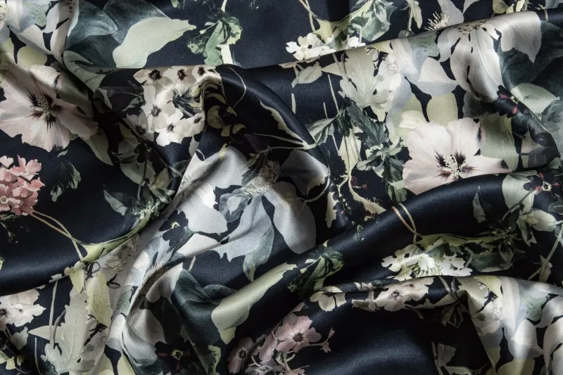 Ткань Jakob Schlaepfer Satin Print 202041_879