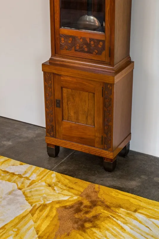 TP_Han+Feng_Yan+II_sit1_L