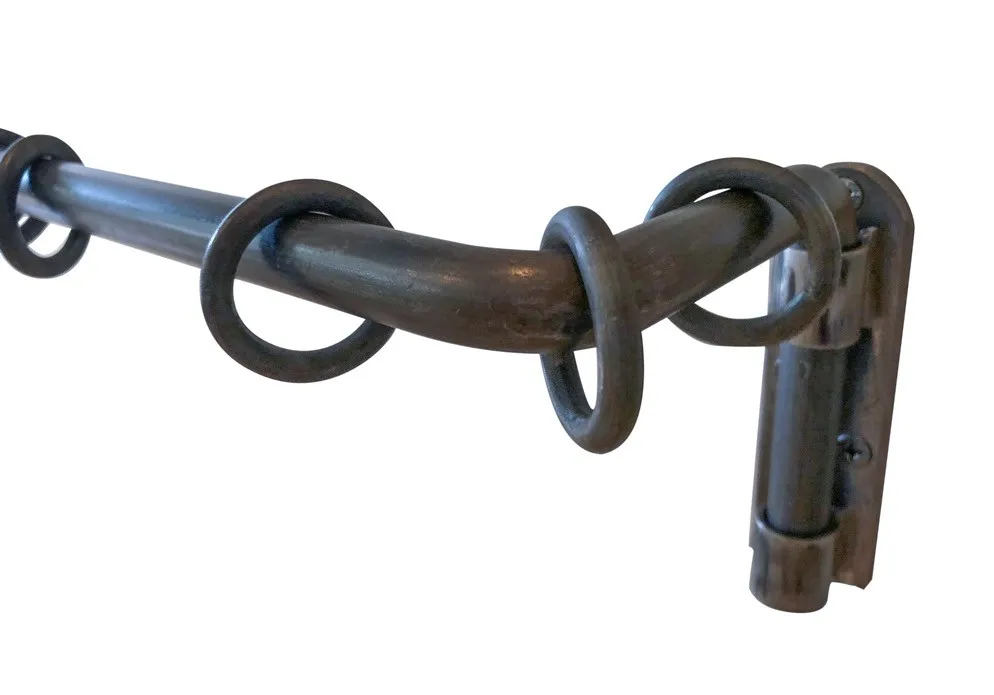 Карниз Tringle coudee en fer forge naturel verni