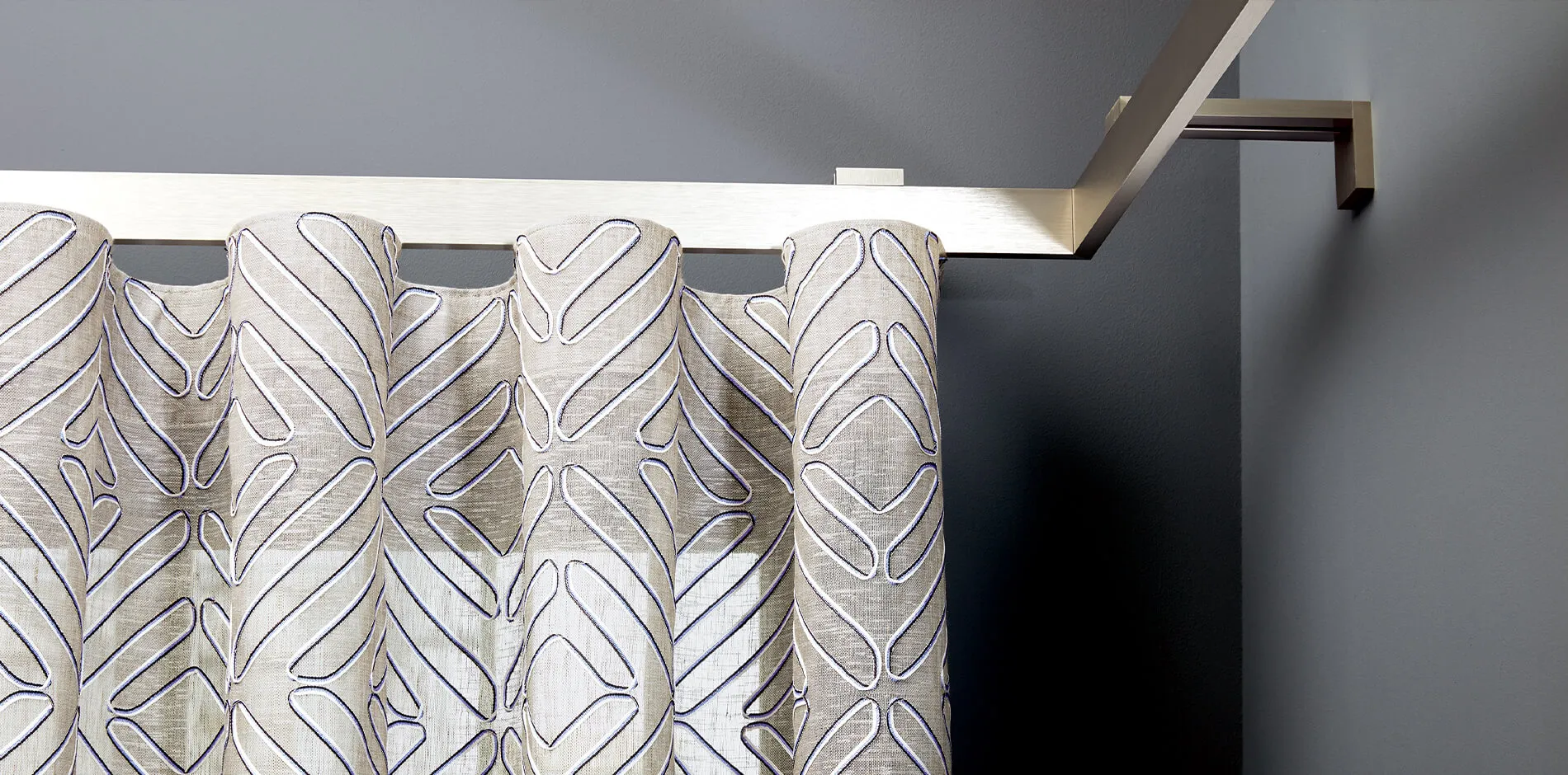 Карниз artline_Quattro_07