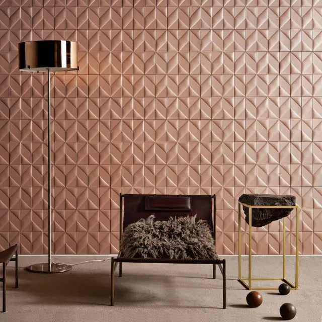 Обои для стен Studioart Leatherwall Lady N