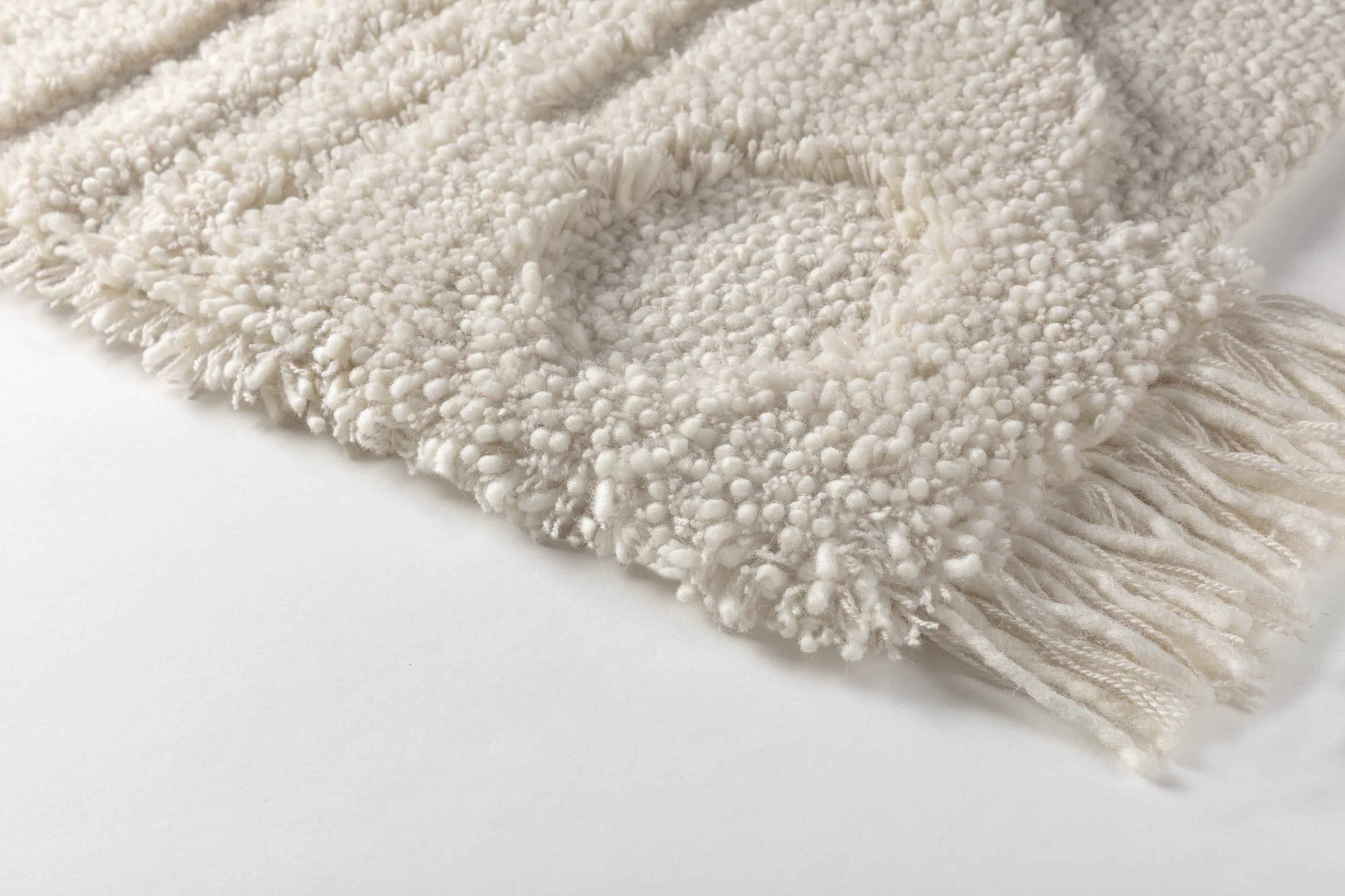 Abstract_AS12776_Cream_Corner_SV