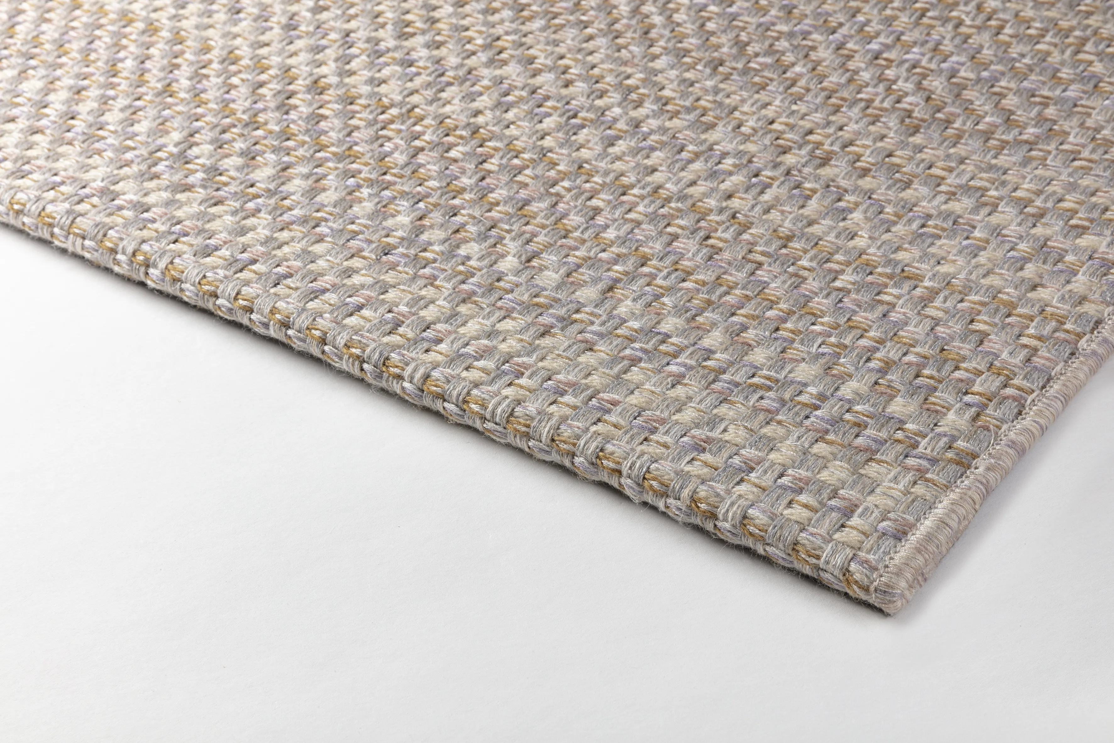 Glam_GL36880_LilacRusset_Corner_SV