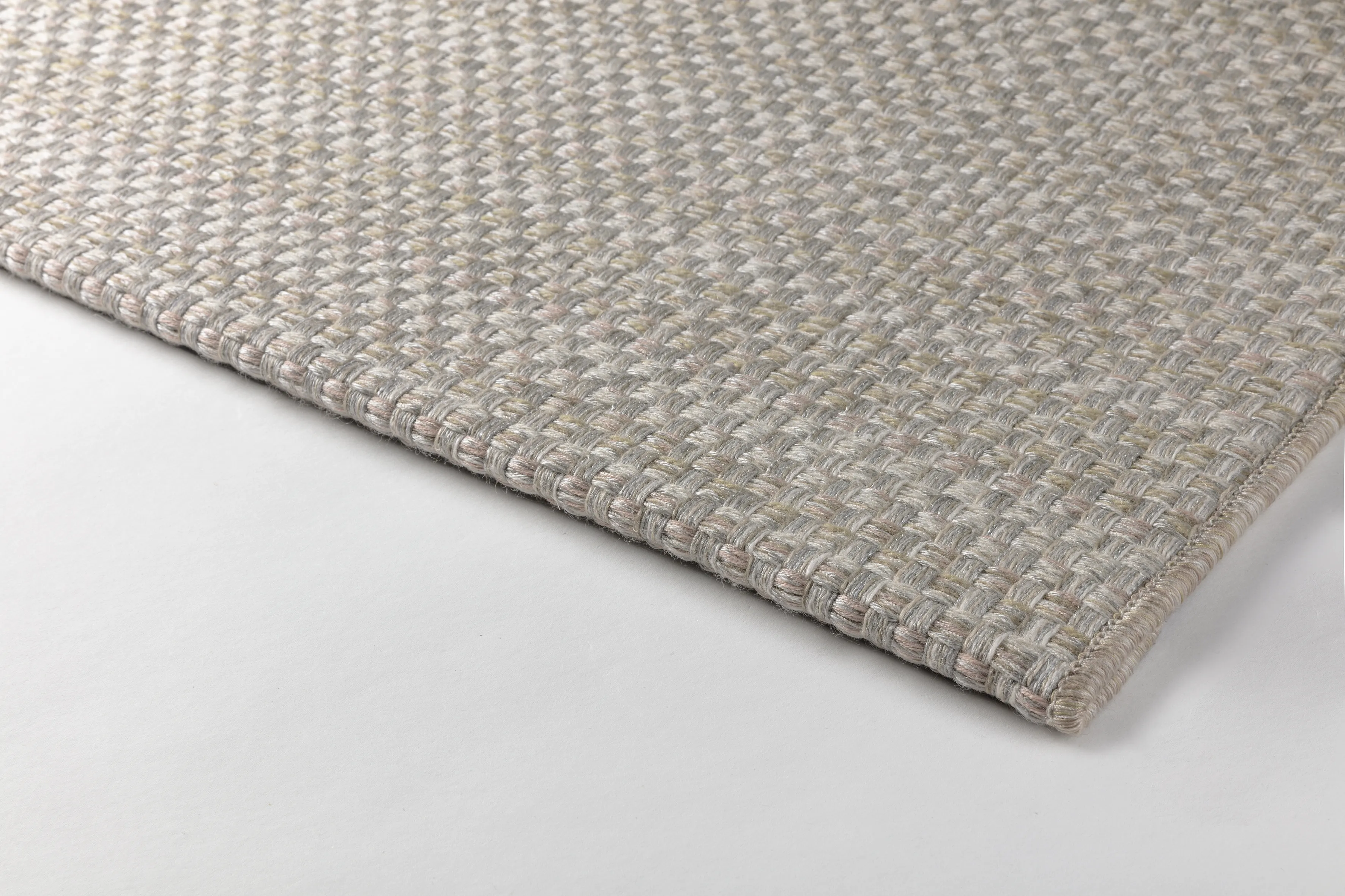 Glam_GL36880_MojaveDesert_Corner_SV_2