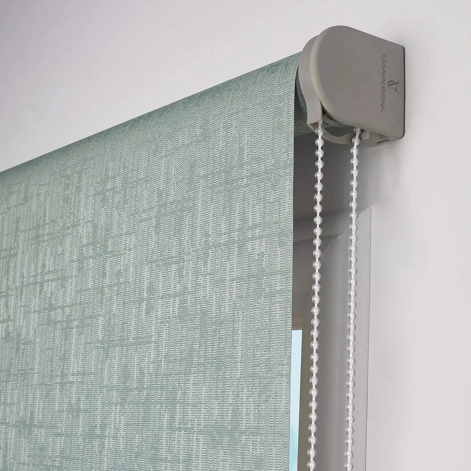 Рулонные шторы Slim Basic 30