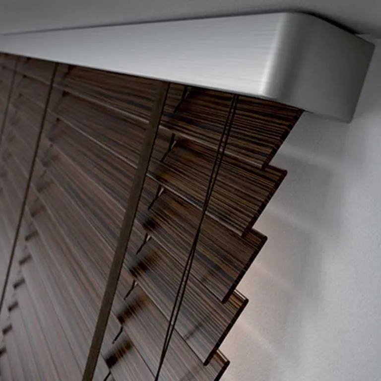 Жалюзи горизонтальные veniwood-millerighe-01