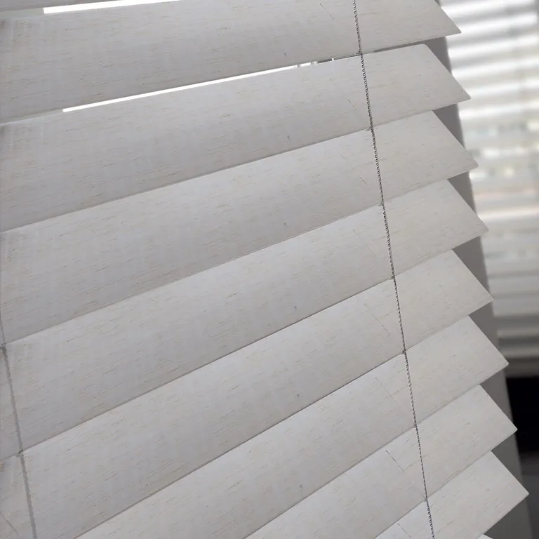 Жалюзи горизонтальные Veniwood-Puro