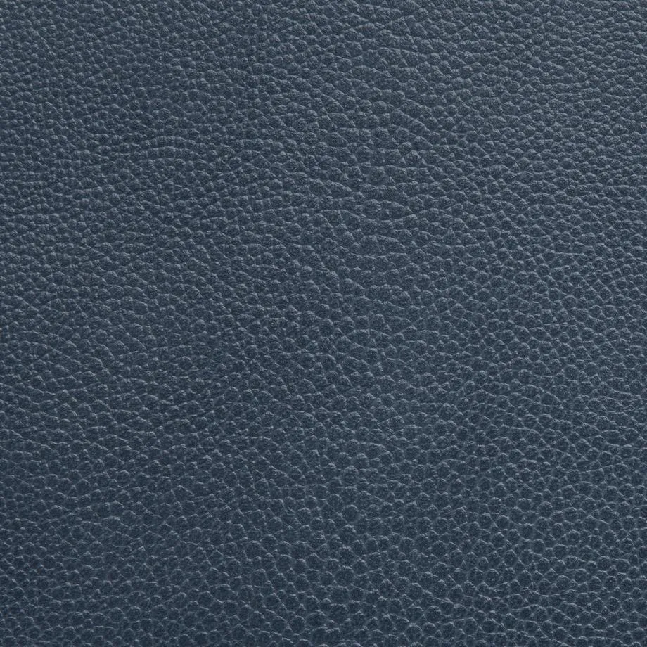 6000-19_Stingray_IntheDeep_WM