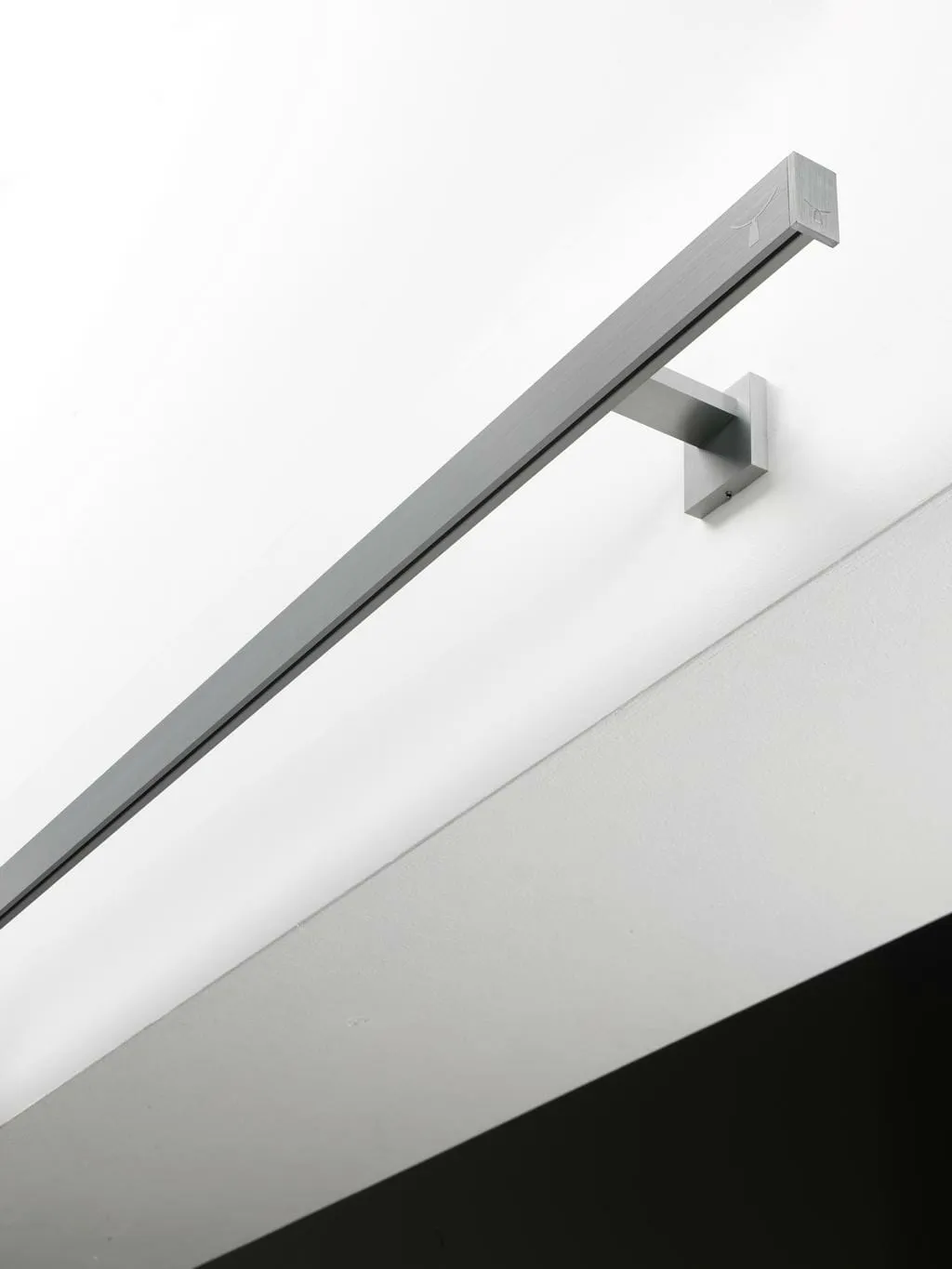 Карниз Linea-007