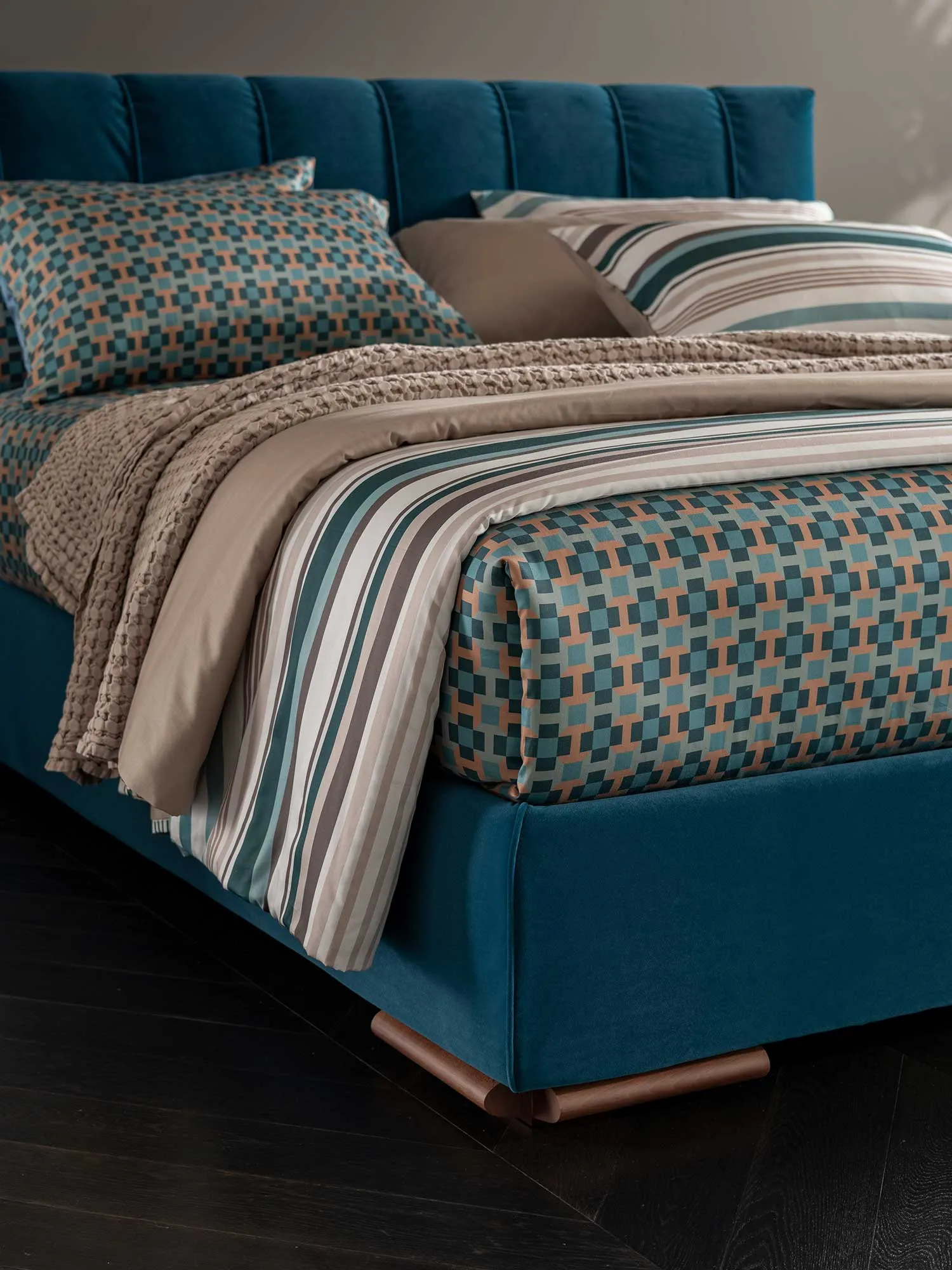 Кровать Chamole 2