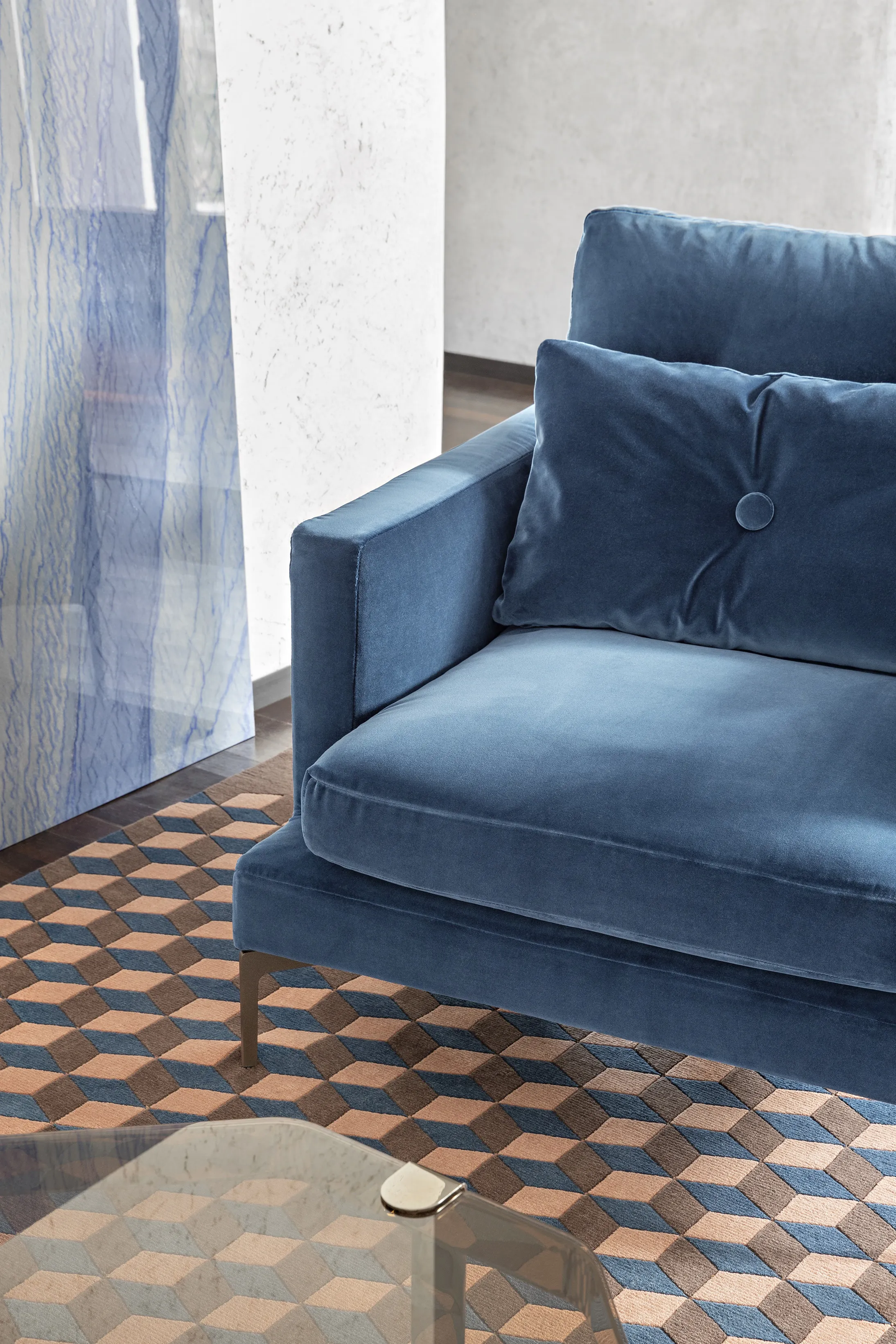 Кресло EssentielArmchair_2-BeppeBrancato