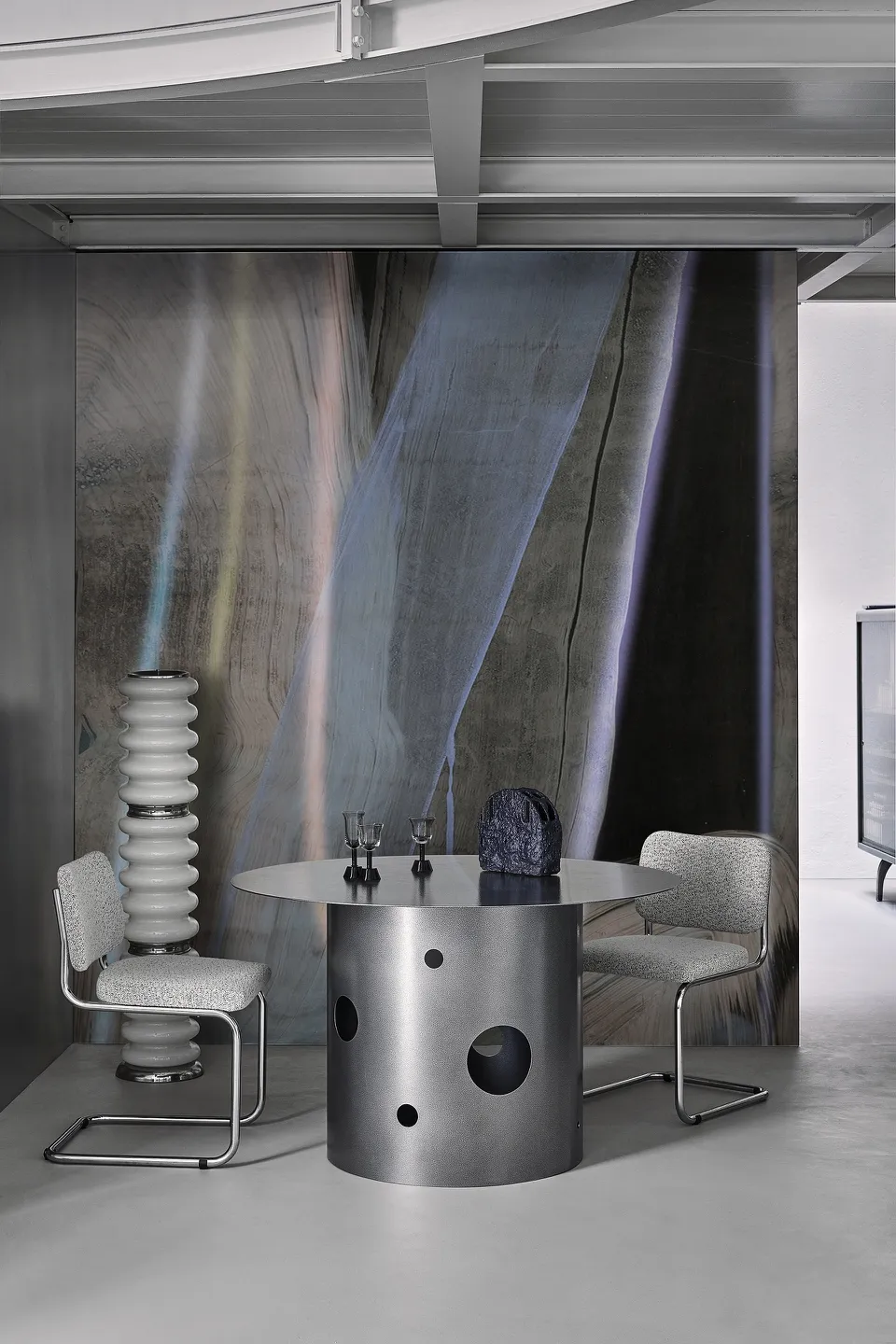 Обои для стен Wall&Deco 2023 Contemporary Wallpaper NEON