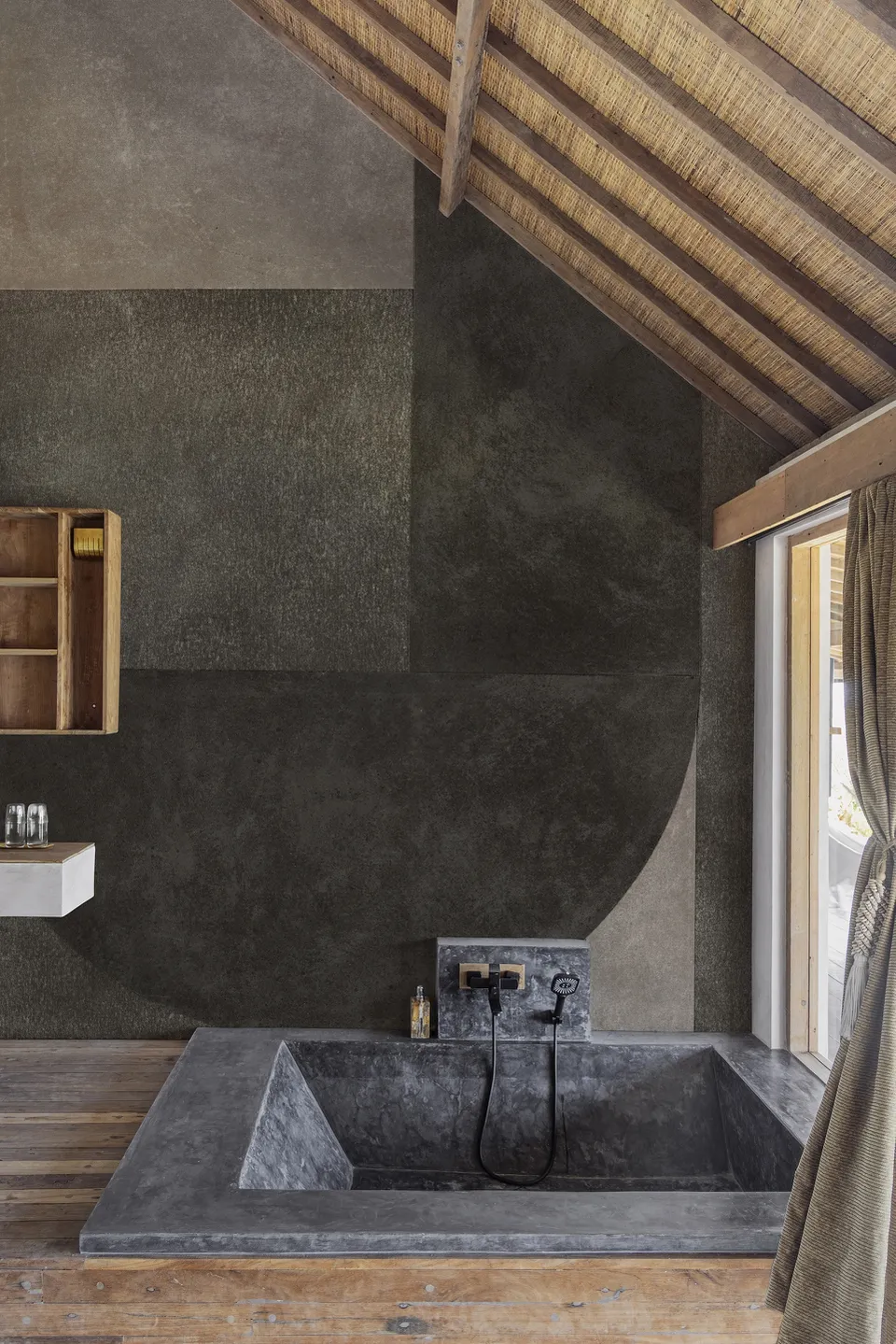 Обои для стен Wall&Deco 2024 Wet System BRUTALISM