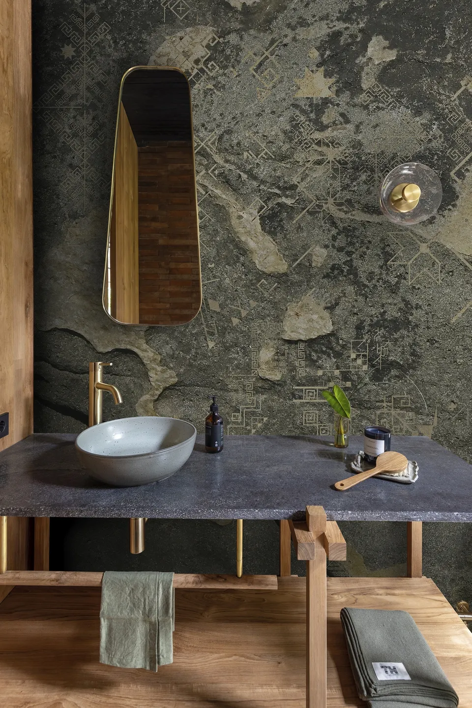 Обои для стен Wall&Deco 2024 Wet System SALT-TRACES