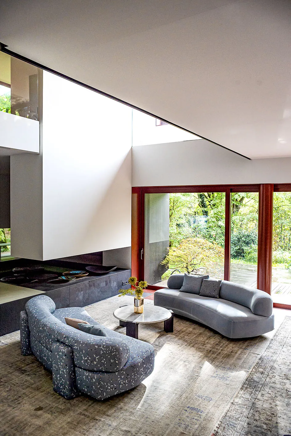 Диван Gogan Patricia Urquiola #9