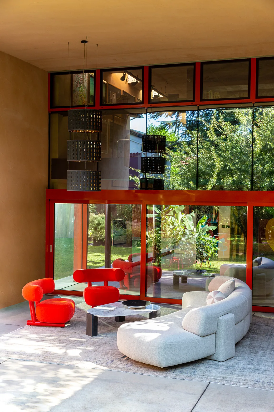 Диван Gogan Patricia Urquiola #10