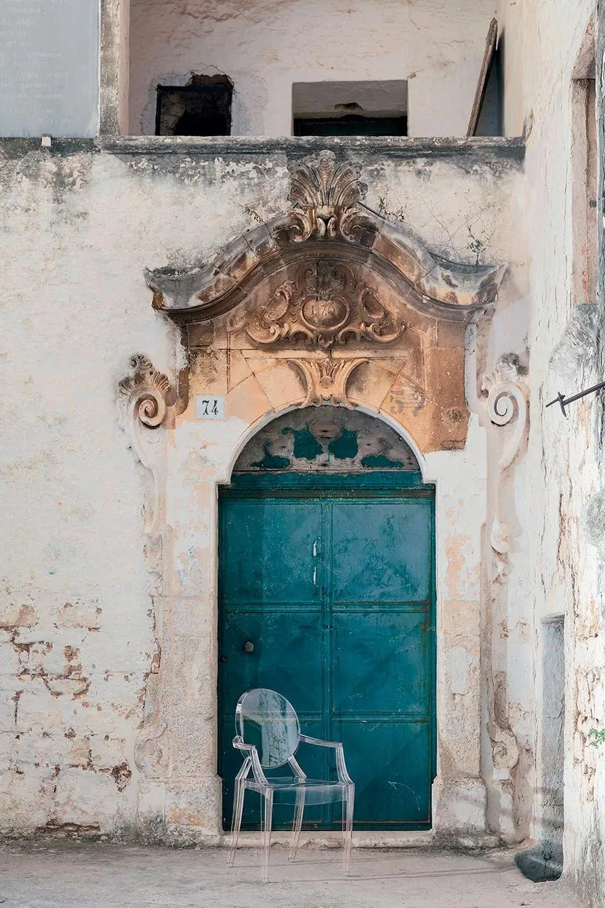 Стул Louis ghost by Philippe Starck #8