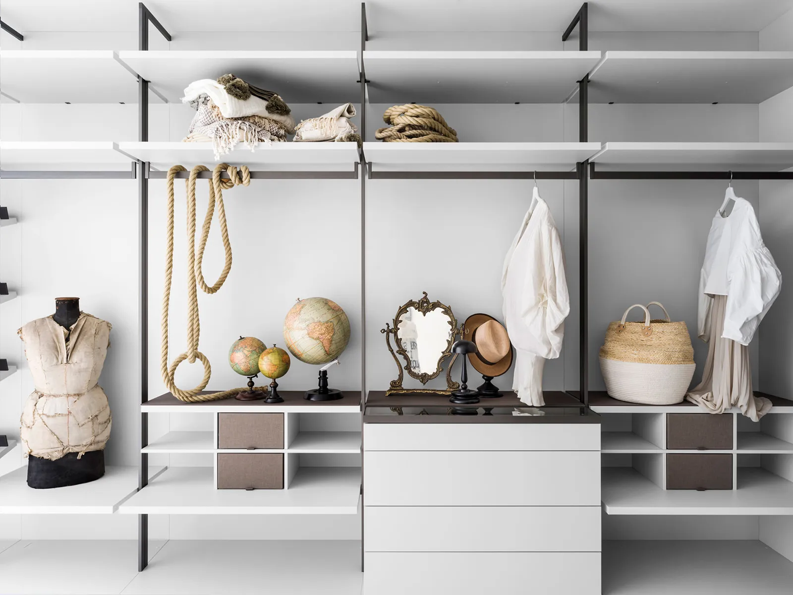 Шкаф Cabina armadio a vista