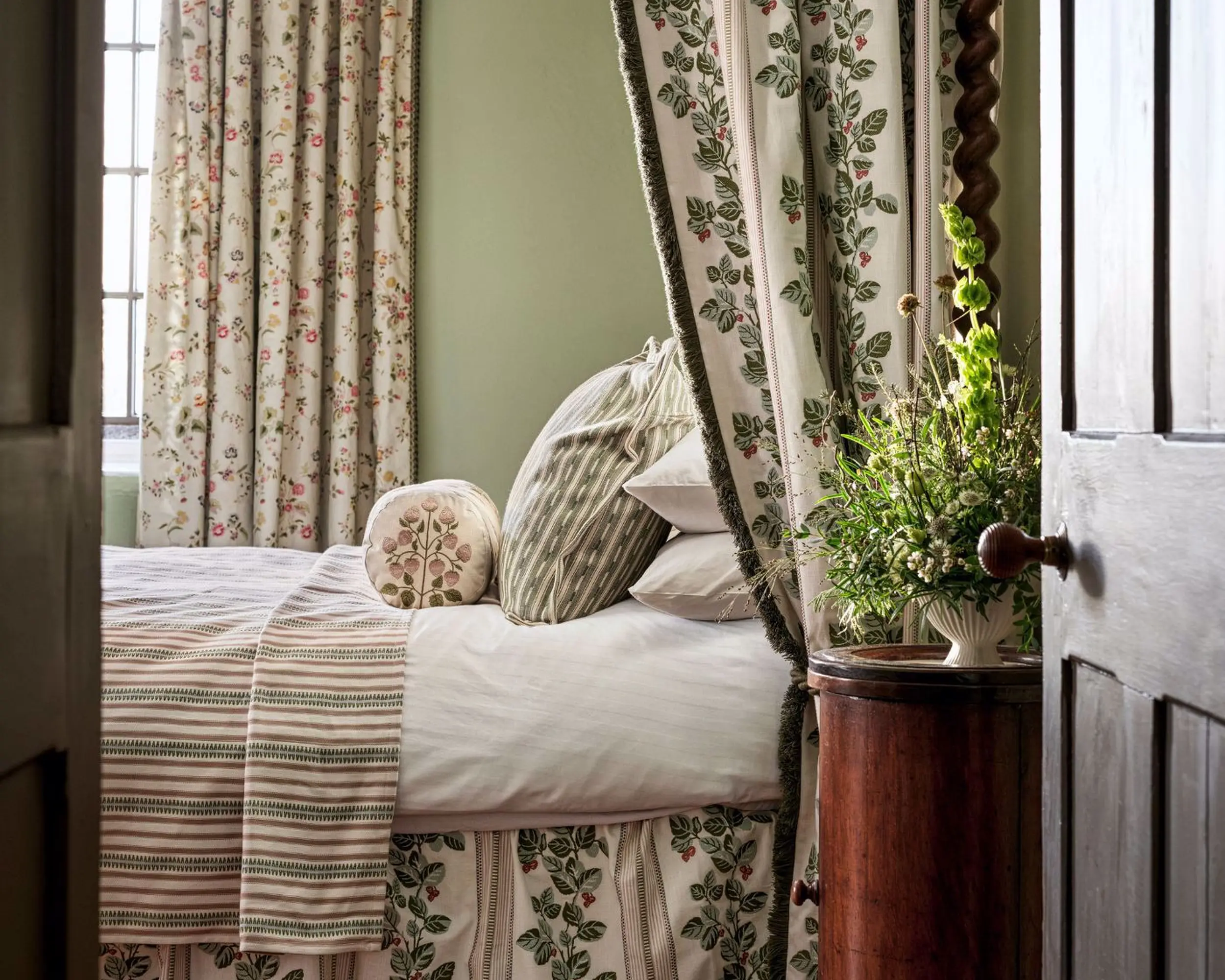 Ткань Sanderson National Trust Volume II 237785 #4